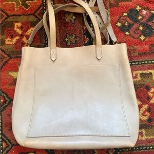 Madewell Women's Leather Tote Bag in Light Gray